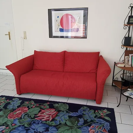 Dahlem Fu Apartment