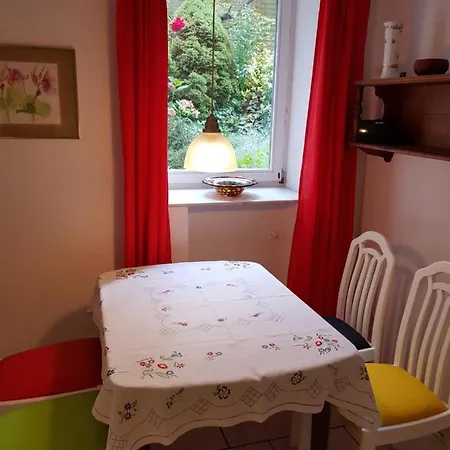 Dahlem Fu Apartment